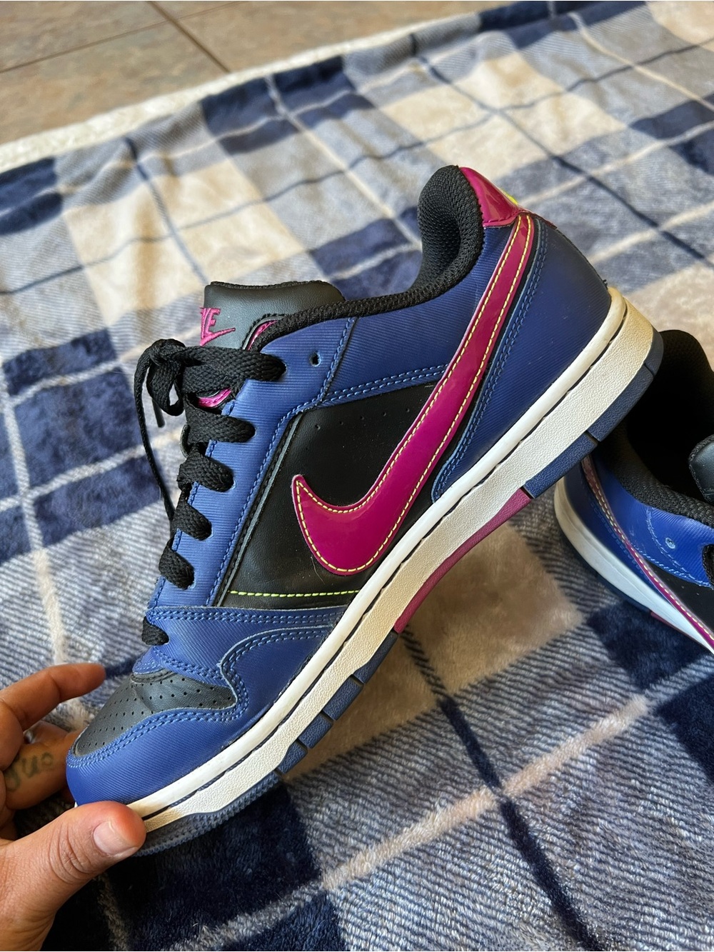 Nike Women's vintage Nike Dunk Low, Prestige III.